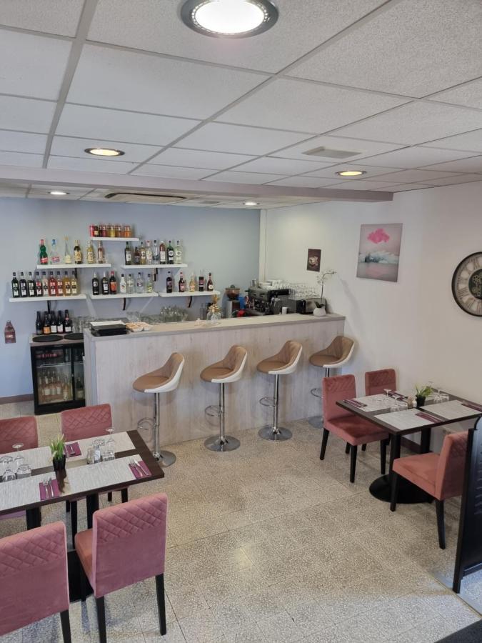 Auberge De La Nougatine Eu La Coucourde Εξωτερικό φωτογραφία